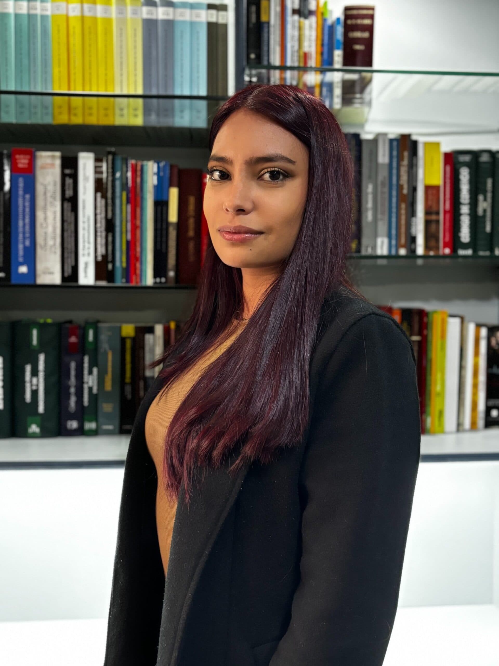 Daniela García, Abogada Asociada